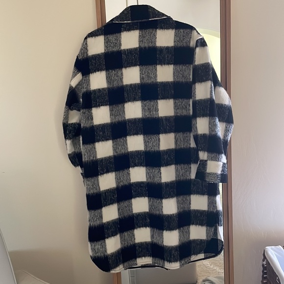 H&M Oversized Flannel Coat Shacket - Picture 2 of 9
